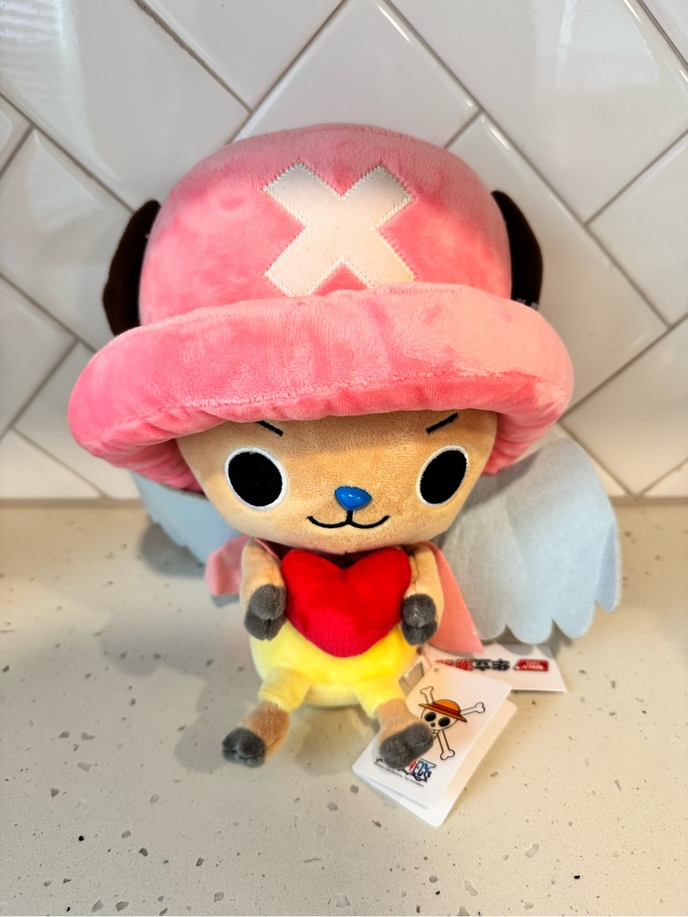 Chopper Plush Holding Red Heart - One Piece